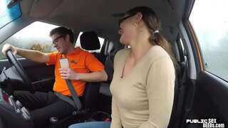 ���ुरोपमध्ये जन्मलेला तरूणी मागे पासून fucked by her रोड शिक्षक