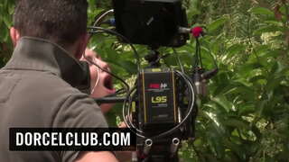 Backstage tina Dorcel film - 40 taun heubeul, mah libur tanpa mah salaki - jeung Lexi Lowe, Léa Guerlin, Sienna Poé, Dani Daniels