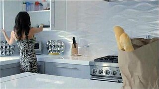 PureMature Martini Aktivizuar Me Milf Veronica Avluv