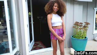 Dagfs - ਨੌਜਵਾਨ ਸੋਹਣੀ ਕੁੜੀ ਉਸ ਨੂੰ ਪ੍ਰਾਪਤ ਕਰਨ ਦਾ ਮੌਕਾ ਚੁਦਾਈ Wildly